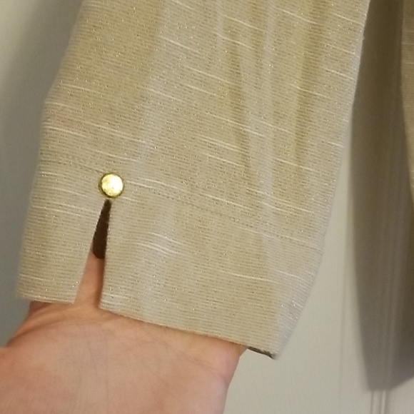 Tan chico's top - Picture 3 of 4